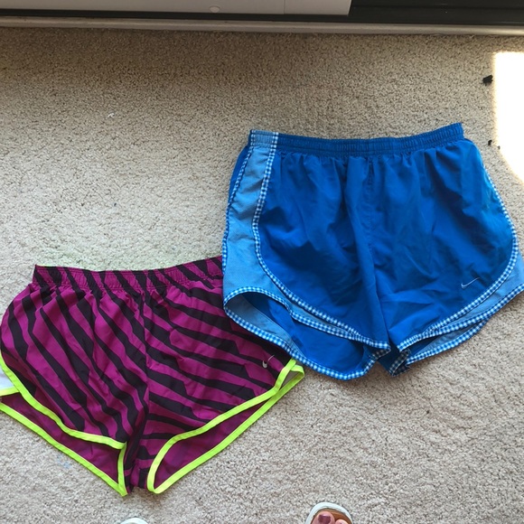 FLASH SALE!!!! Nike running shorts!! - Picture 1 of 5